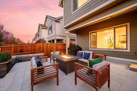 Exterior - 3108 NE Marea Dr, Bend, OR 97701 photo 9 of 13