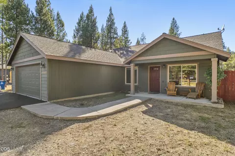 Exterior - 56085 Marsh Hawk Rd, Bend, OR 97707 photo 2 of 16