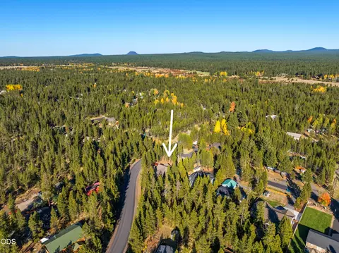 View/Area - 56085 Marsh Hawk Rd, Bend, OR 97707 photo 6 of 6