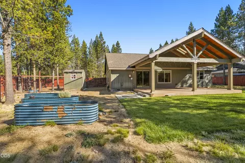 Exterior - 56085 Marsh Hawk Rd, Bend, OR 97707 photo 8 of 16