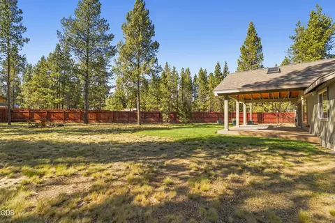 Exterior - 56085 Marsh Hawk Rd, Bend, OR 97707 photo 6 of 16