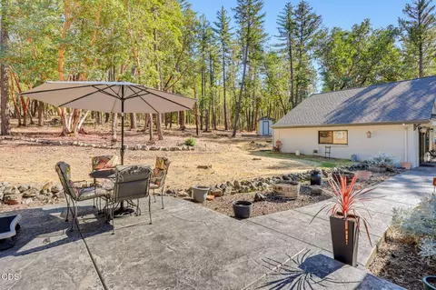 Exterior - 995 Upper Applegate Rd, Jacksonville, OR 97530 photo 14 of 22