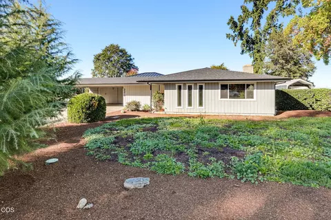 3370 Britt Ave, Medford, OR 97501
