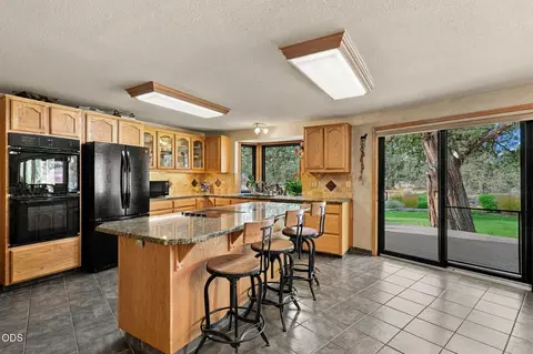 Kitchen - 64417 Mcgrath Rd, Bend, OR 97701 photo 1 of 5