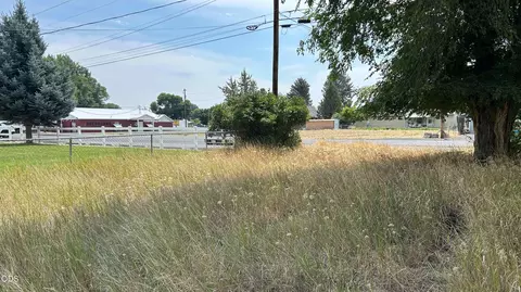 428 E Washington St, Burns, OR 97720 photo 28