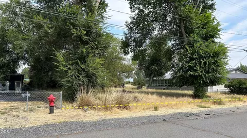 428 E Washington St, Burns, OR 97720 photo 22