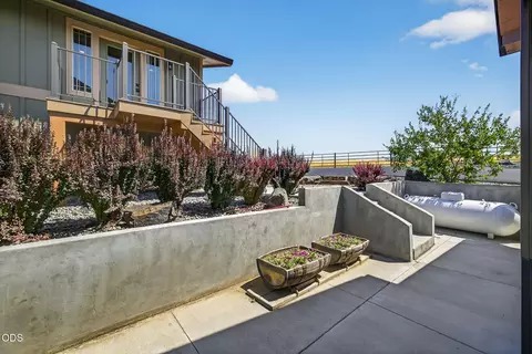 Exterior - 43628 Coombs Canyon Rd, Pendleton, OR 97801 photo 11 of 32
