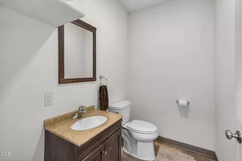 Bath - 43628 Coombs Canyon Rd, Pendleton, OR 97801 photo 1 of 5