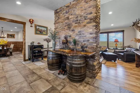 Entry Way - 43628 Coombs Canyon Rd, Pendleton, OR 97801 photo 2 of 3