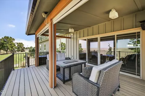 Exterior - 43628 Coombs Canyon Rd, Pendleton, OR 97801 photo 15 of 32