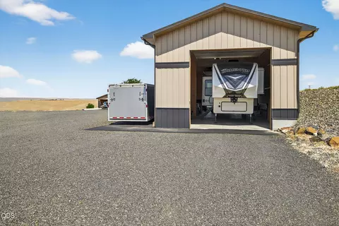 Exterior - 43628 Coombs Canyon Rd, Pendleton, OR 97801 photo 17 of 32