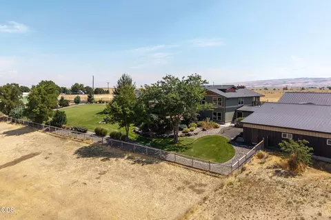 Exterior - 43628 Coombs Canyon Rd, Pendleton, OR 97801 photo 27 of 32