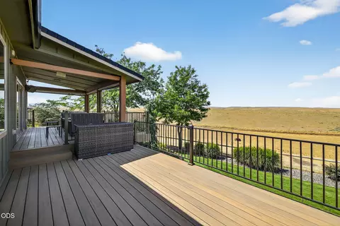 Exterior - 43628 Coombs Canyon Rd, Pendleton, OR 97801 photo 14 of 32