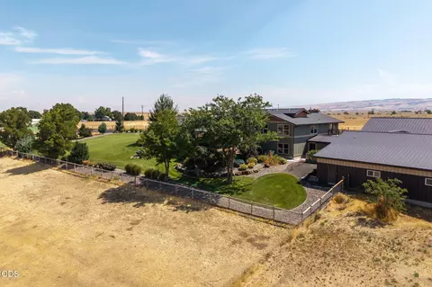 Exterior - 43628 Coombs Canyon Rd, Pendleton, OR 97801 photo 26 of 32