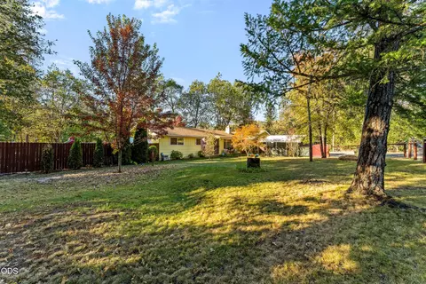 Exterior - 245 Stringer Gap Rd, Grants Pass, OR 97527 photo 18 of 18