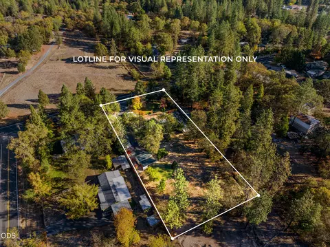 View/Area - 245 Stringer Gap Rd, Grants Pass, OR 97527 photo 4 of 5