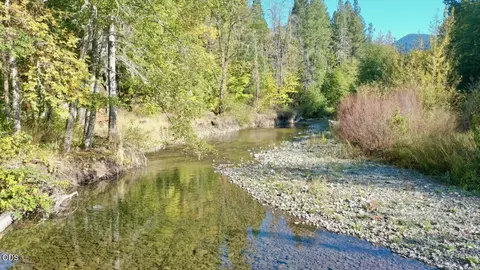 View/Area - 9439 Holland Loop Rd, Cave Junction, OR 97523 photo 2 of 6