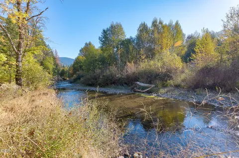 View/Area - 9439 Holland Loop Rd, Cave Junction, OR 97523 photo 6 of 6
