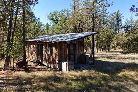 Other - 3735 Cobleigh Rd, Eagle Point, OR 97524 photo 11 of 27