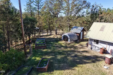 Exterior - 3735 Cobleigh Rd, Eagle Point, OR 97524 photo 12 of 19