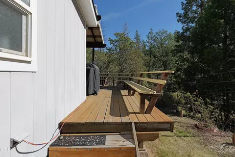 Exterior - 3735 Cobleigh Rd, Eagle Point, OR 97524 photo 19 of 19