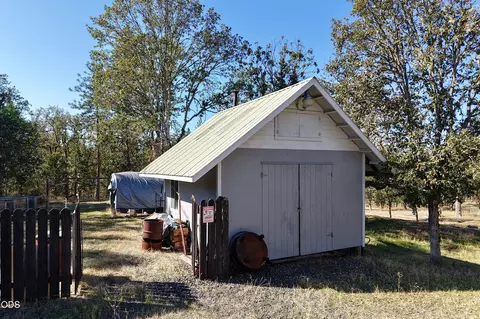Other - 3735 Cobleigh Rd, Eagle Point, OR 97524 photo 10 of 27