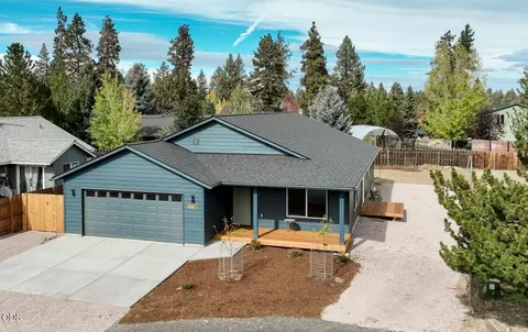 1130 E Canter Ct, Sisters, OR 97759