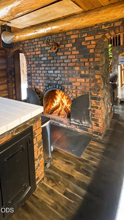 Kitchen - 65705 Highway 20, Bend, OR 97703 photo 1 of 2