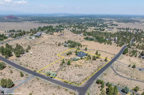View/Area - 59641 Calgary Loop, Bend, OR 97702 photo 2 of 5