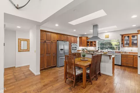 Kitchen - 780 Pinecrest Dr, Grants Pass, OR 97526 photo 8 of 8