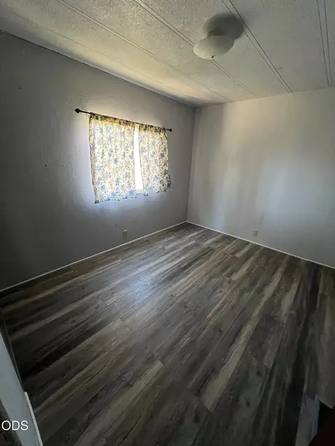 Bedroom - 19274 Edler St, Bly, OR 97622 photo 2 of 5
