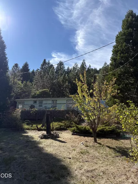 5325 W Evans Creek Rd, Rogue River, OR 97537