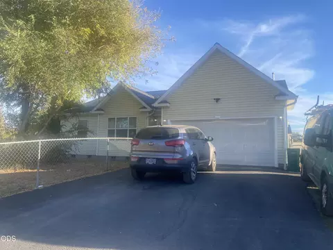 4422 Horal Ave, Klamath Falls, OR 97603