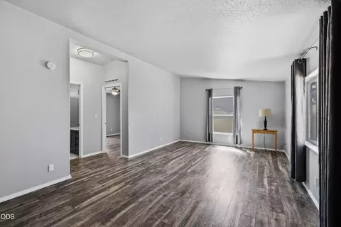 633 E Archwood Dr UNIT 27, Eagle Point, OR 97524 photo 16