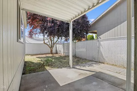633 E Archwood Dr UNIT 27, Eagle Point, OR 97524 photo 25