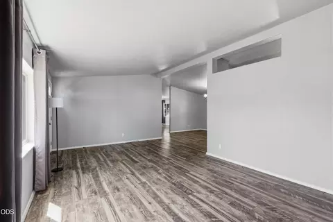 633 E Archwood Dr UNIT 27, Eagle Point, OR 97524 photo 11