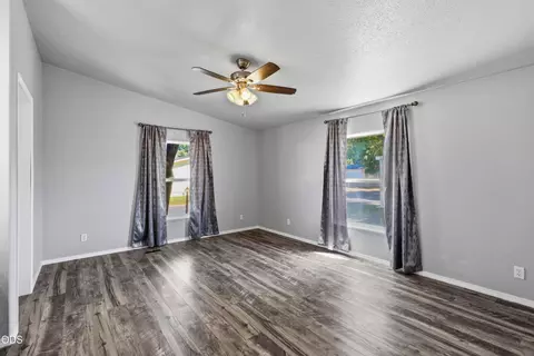 633 E Archwood Dr UNIT 27, Eagle Point, OR 97524 photo 15