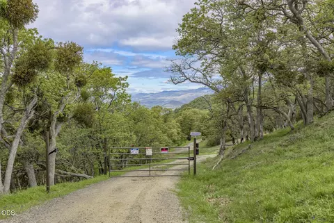 3727 Old Hwy 99 S, Ashland, OR 97520