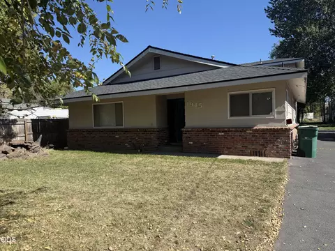 1945 Wiard St, Klamath Falls, OR 97603