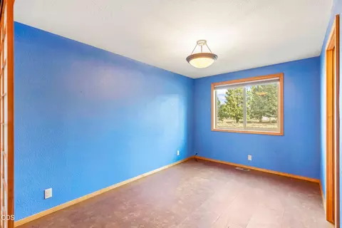 Bedroom - 59866 Calgary Loop, Bend, OR 97702 photo 1 of 3