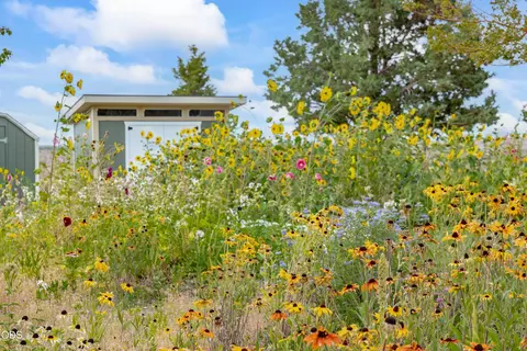 Exterior - 59866 Calgary Loop, Bend, OR 97702 photo 10 of 26