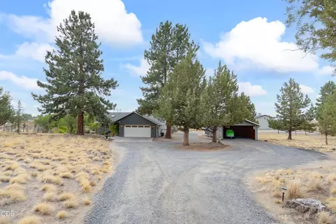 Exterior - 59866 Calgary Loop, Bend, OR 97702 photo 16 of 26