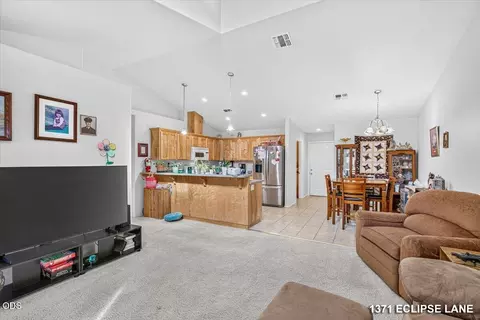 Other - 1371 SW Eclipse Ln, Grants Pass, OR 97527 photo 4 of 13