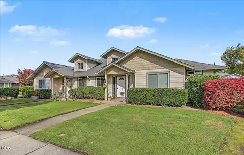 Exterior - 1371 SW Eclipse Ln, Grants Pass, OR 97527 photo 1 of 3