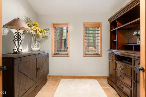 Entry Way - 54975 Forest Ln, Bend, OR 97707 photo 1 of 1