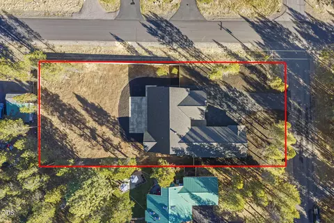 View/Area - 17498 Snow Goose Rd, Bend, OR 97707 photo 1 of 11
