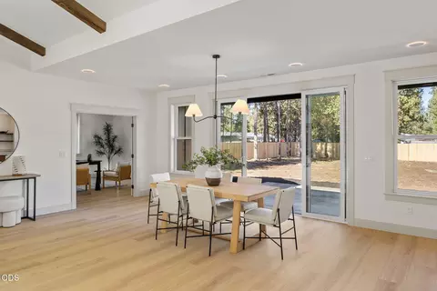 Dining - 17498 Snow Goose Rd, Bend, OR 97707 photo 1 of 5