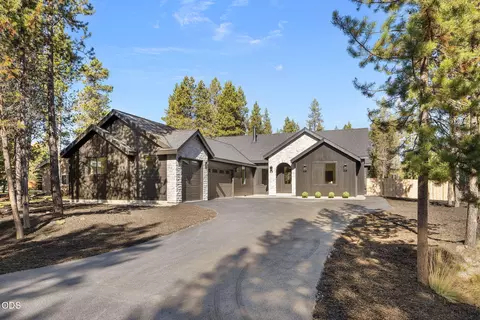 Exterior - 17498 Snow Goose Rd, Bend, OR 97707 photo 10 of 10