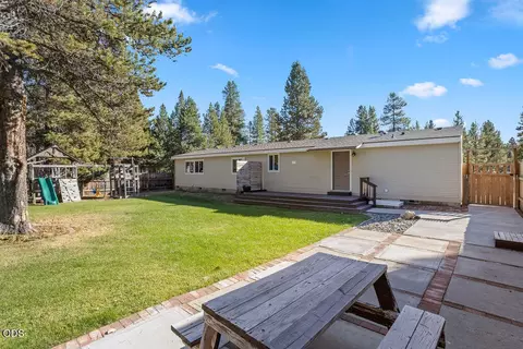Exterior - 16122 Twin Dr, La Pine, OR 97739 photo 7 of 11