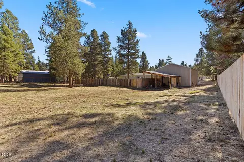 Exterior - 16122 Twin Dr, La Pine, OR 97739 photo 10 of 11